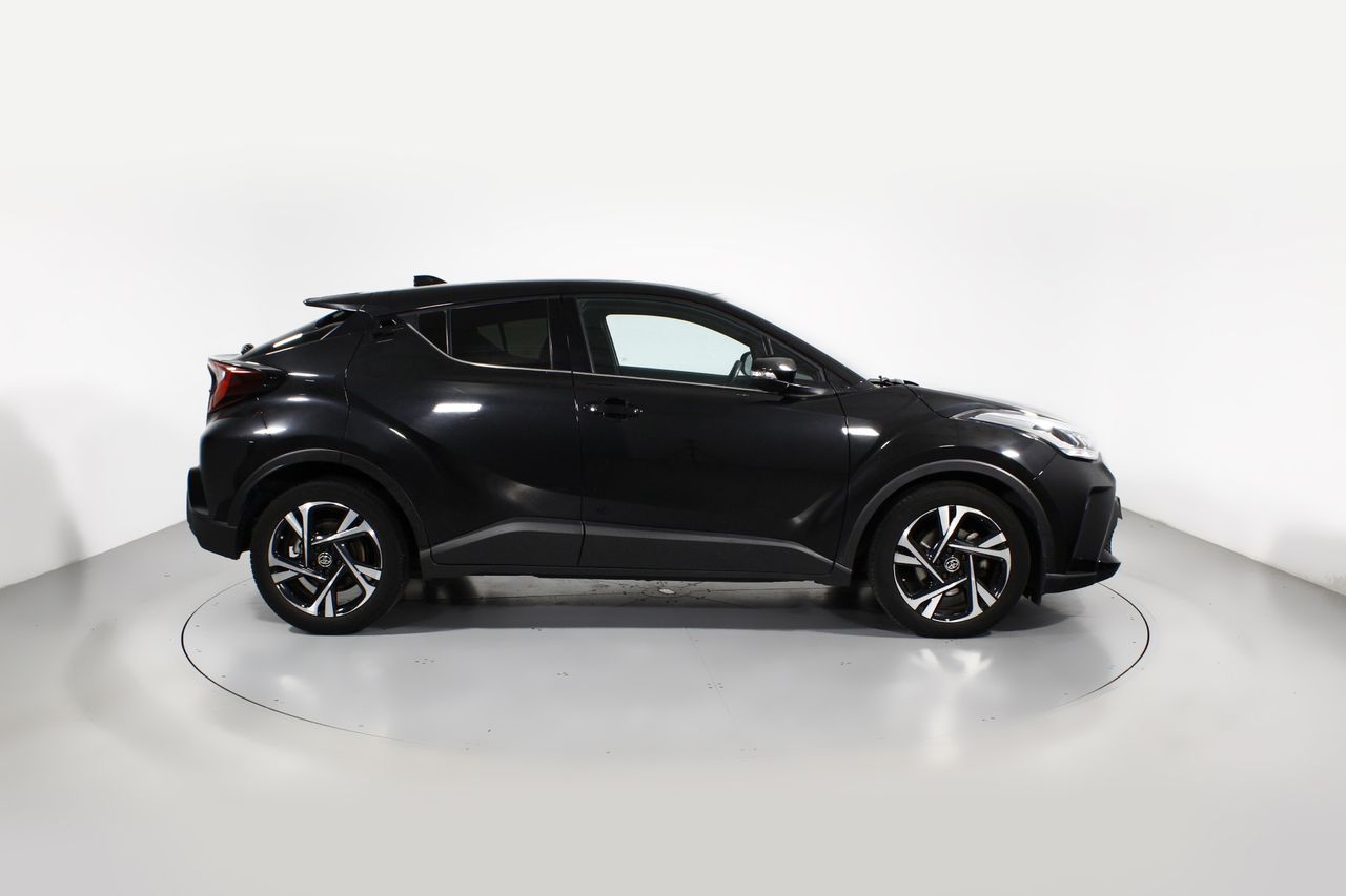 Foto Toyota C-HR 2