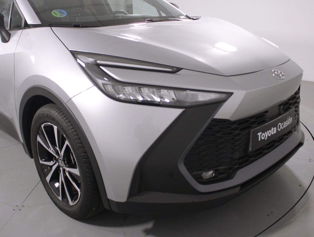 Foto Toyota C-HR 16