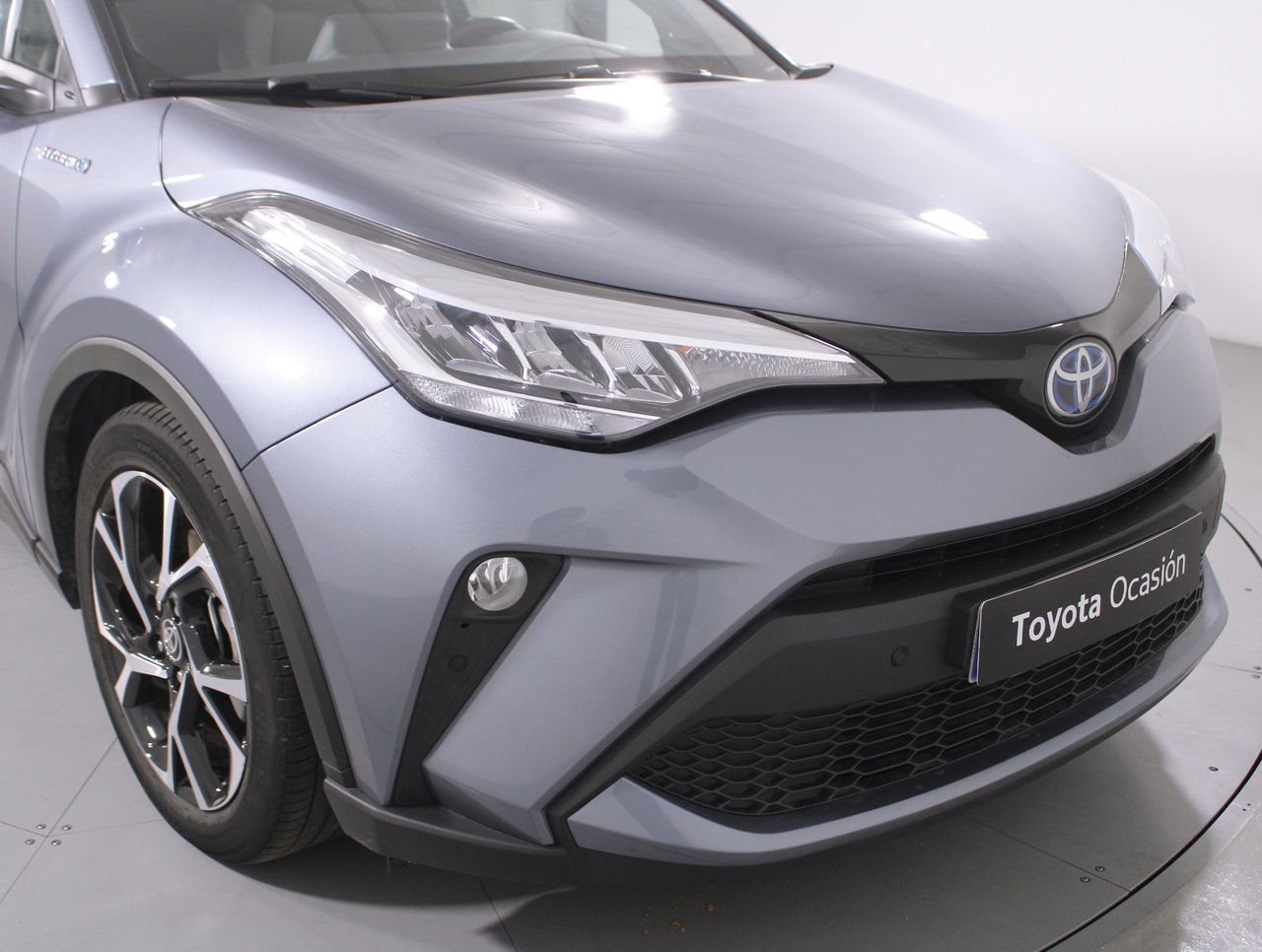 Foto Toyota C-HR 16