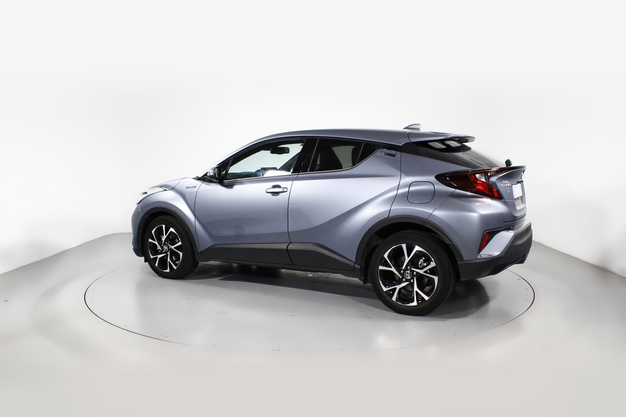 Foto Toyota C-HR 18