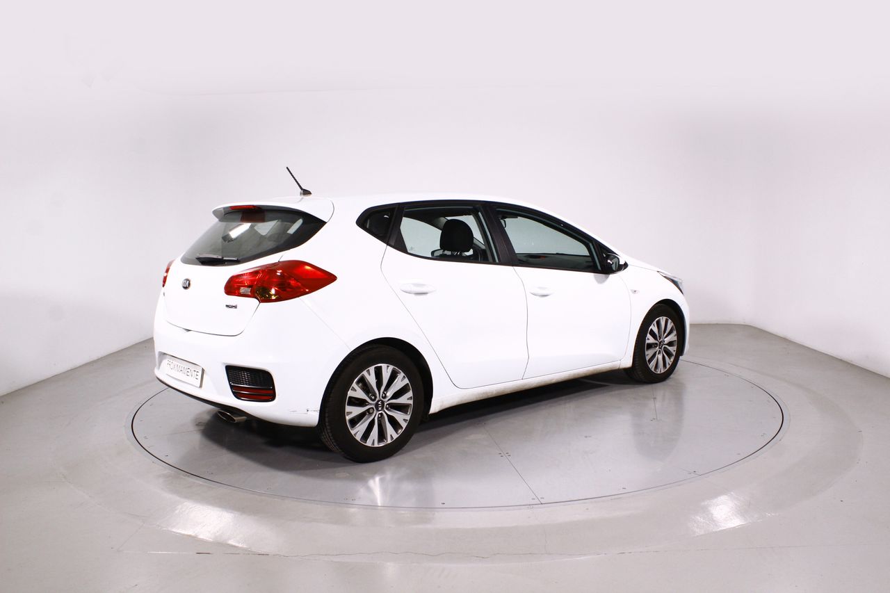 Foto Kia Ceed 13