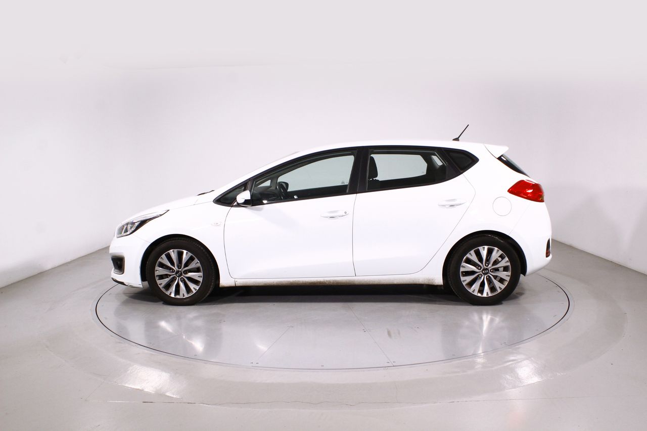 Foto Kia Ceed 16