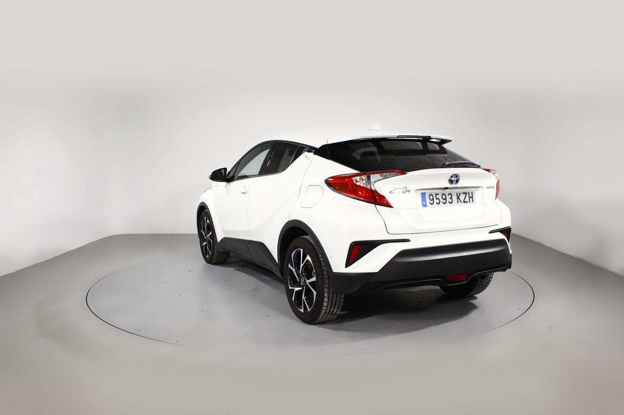 Foto Toyota C-HR 2