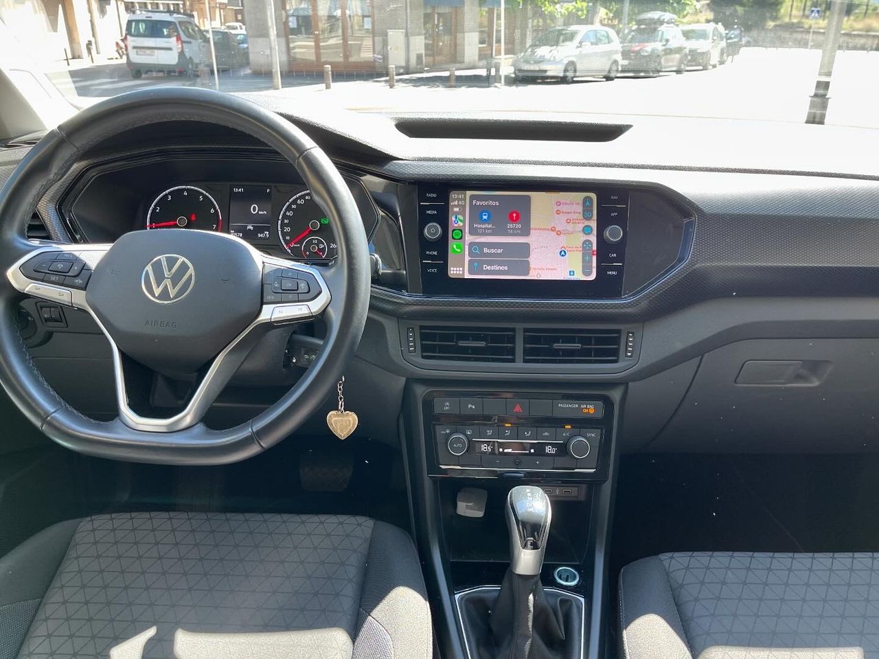 Foto Volkswagen T-Cross 10