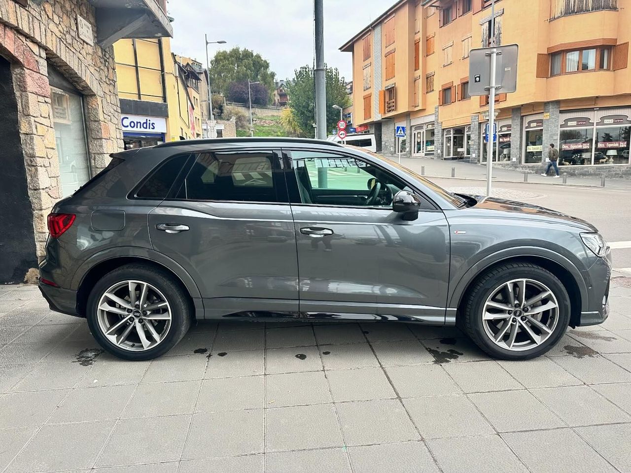 Foto Audi Q3 4