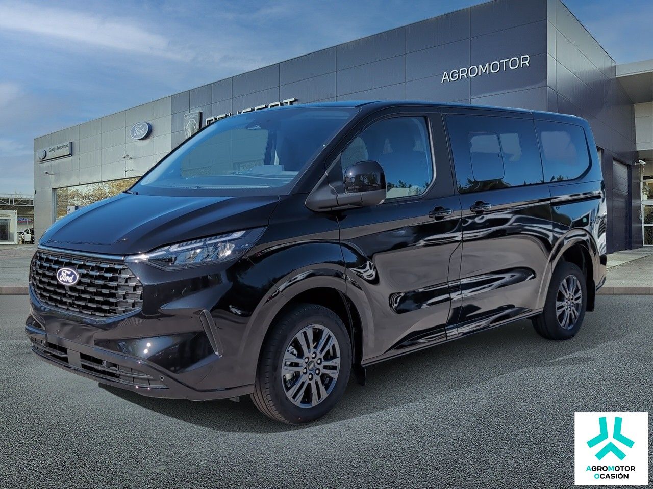 Foto Ford Tourneo Custom 1