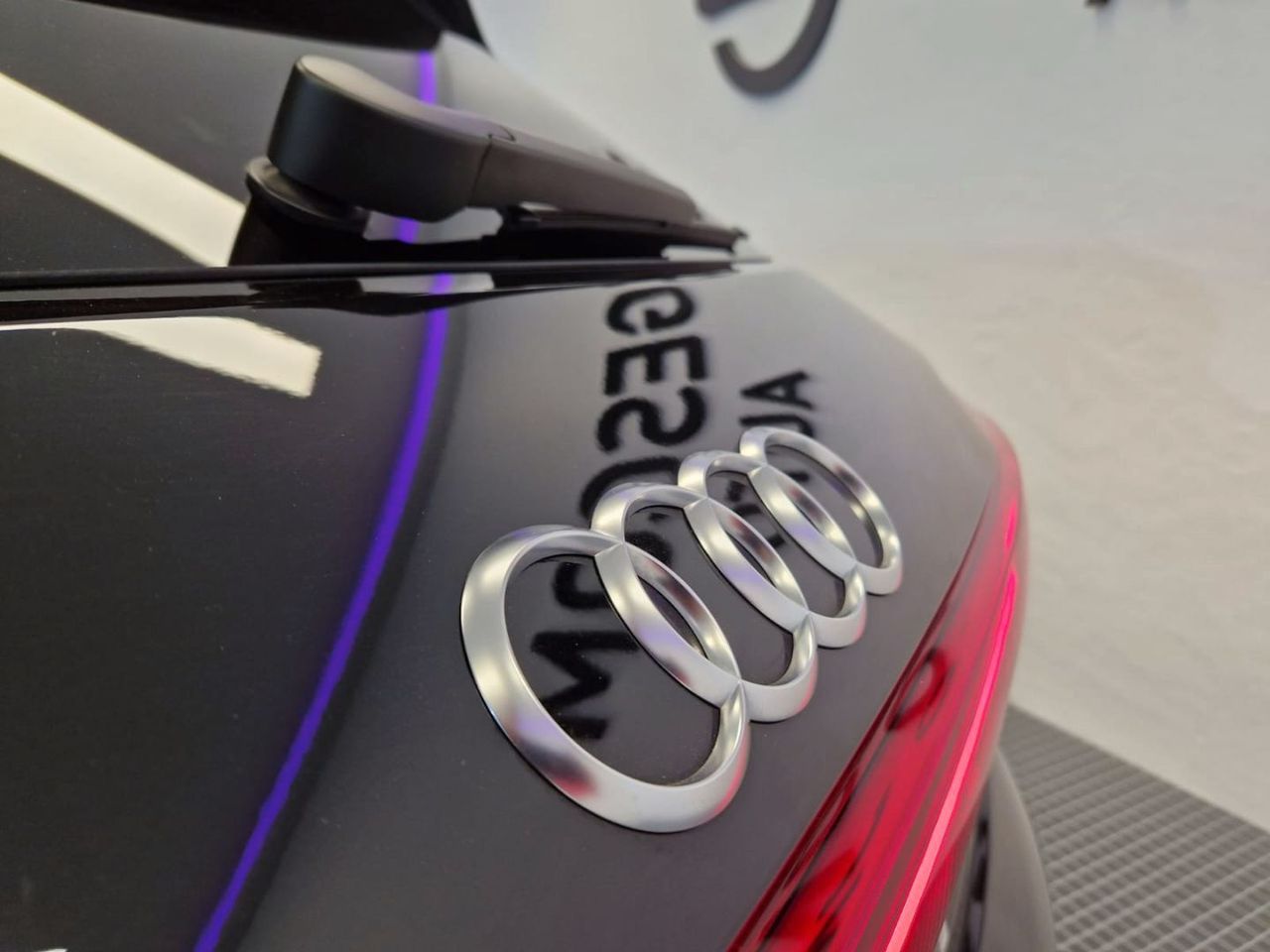 Foto Audi E-tron 24