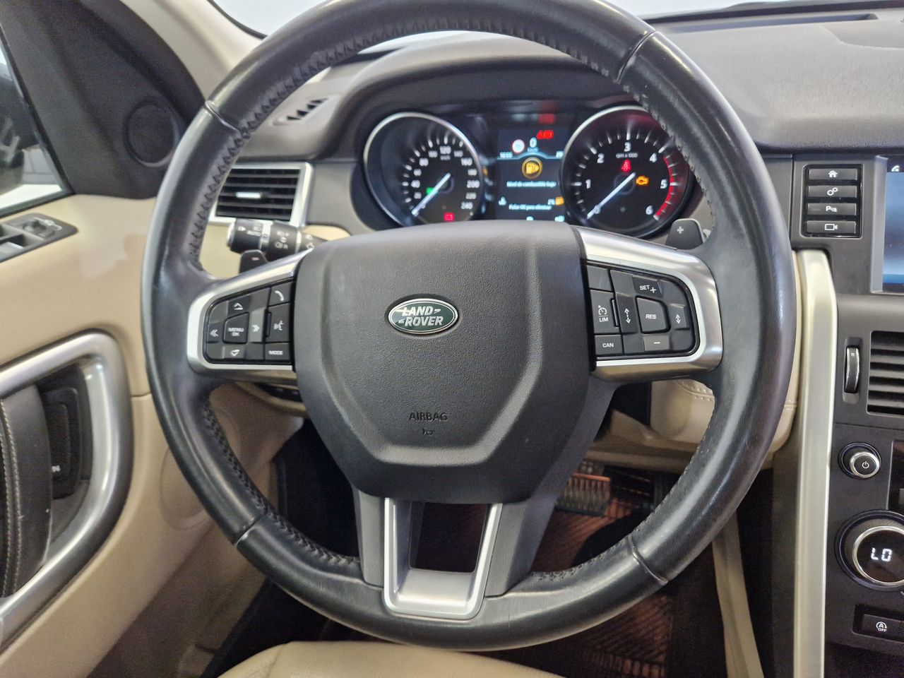 Foto Land-Rover Discovery Sport 39