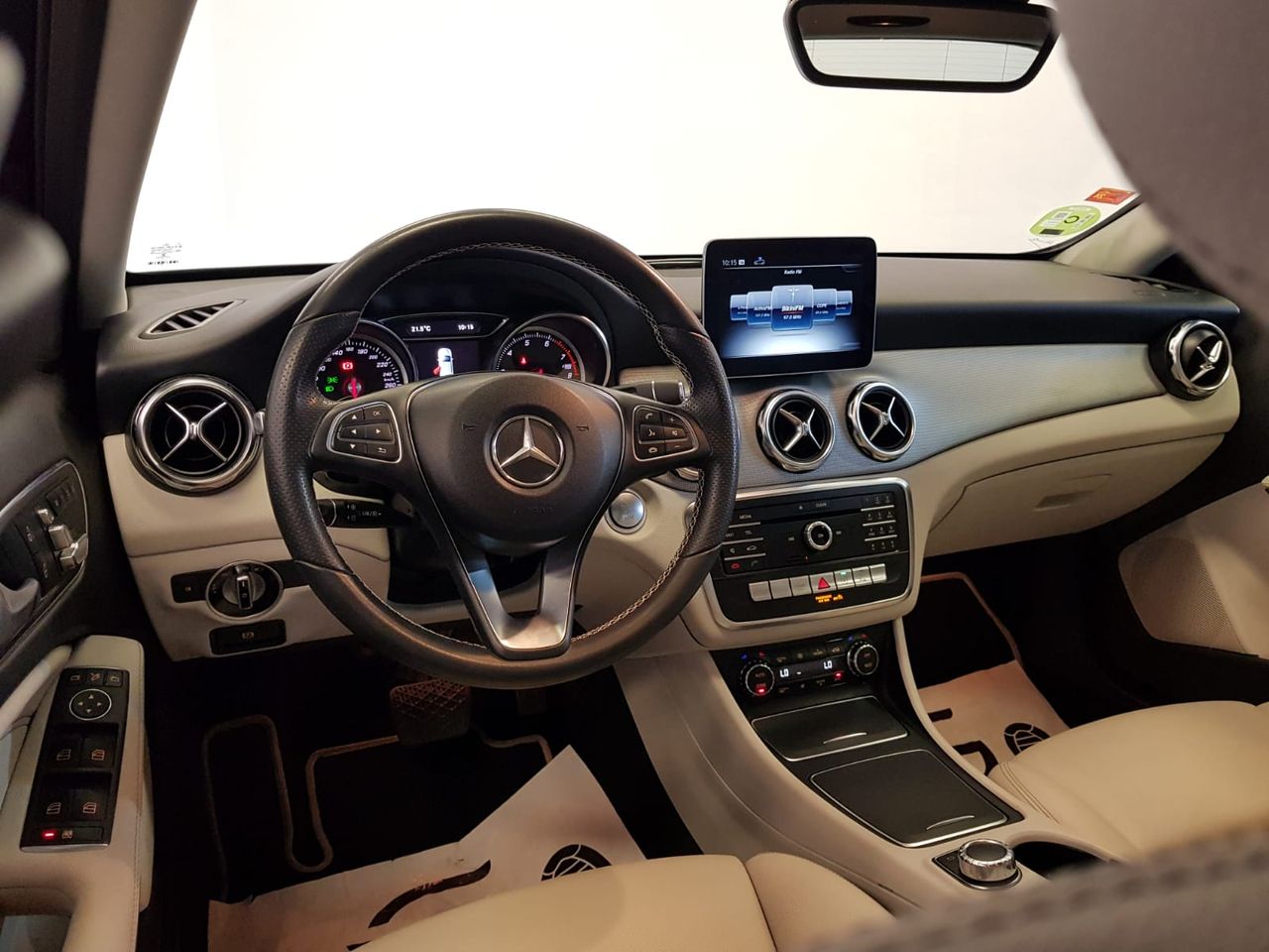 Foto Mercedes-Benz Clase GLA 34