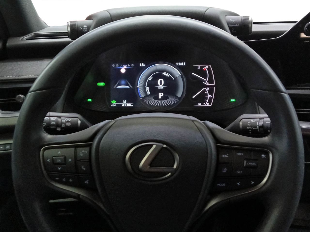 Foto Lexus UX 13