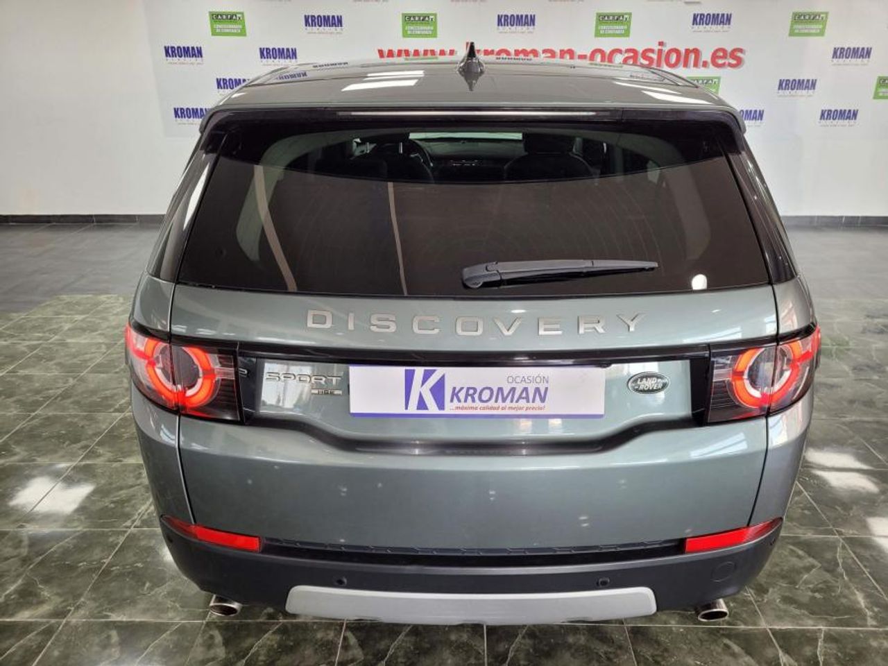 Foto Land-Rover Discovery Sport 16