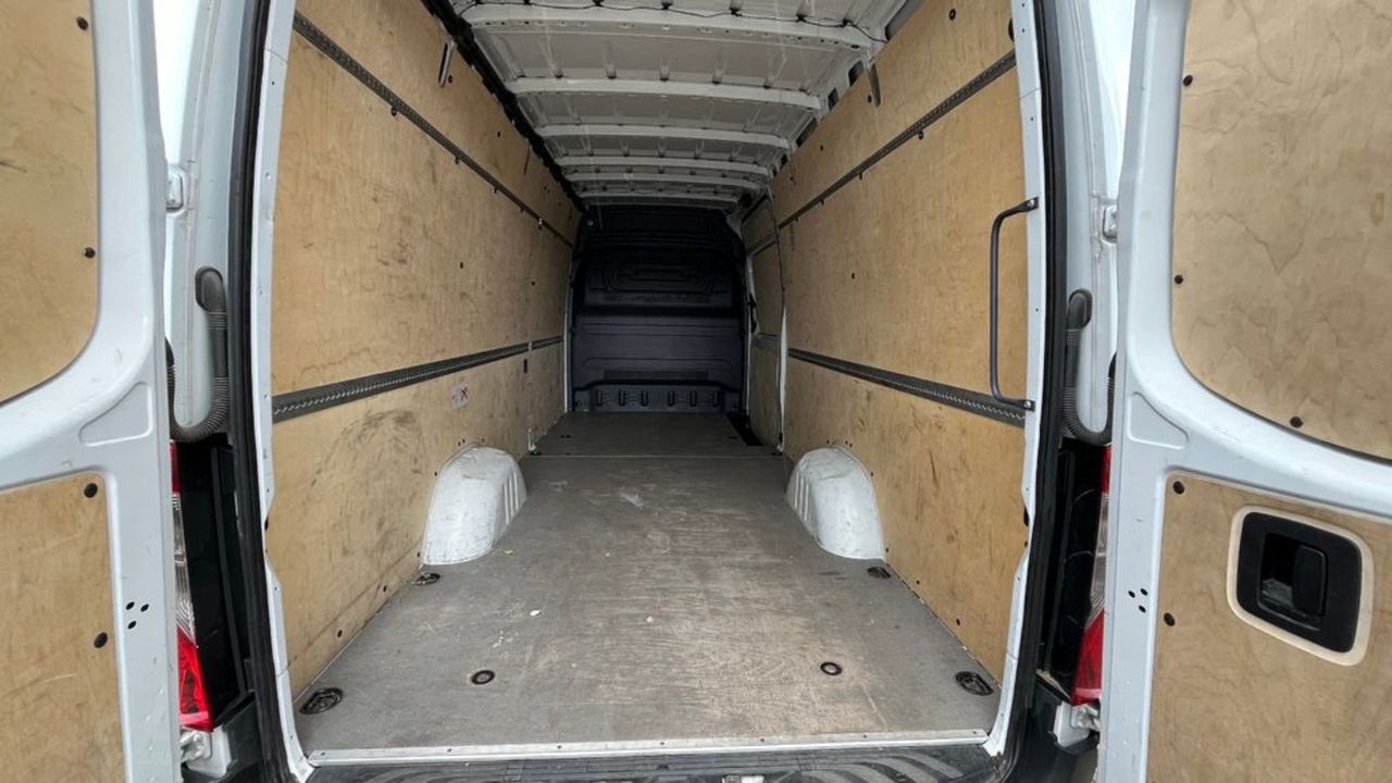 Foto Volkswagen Crafter 11