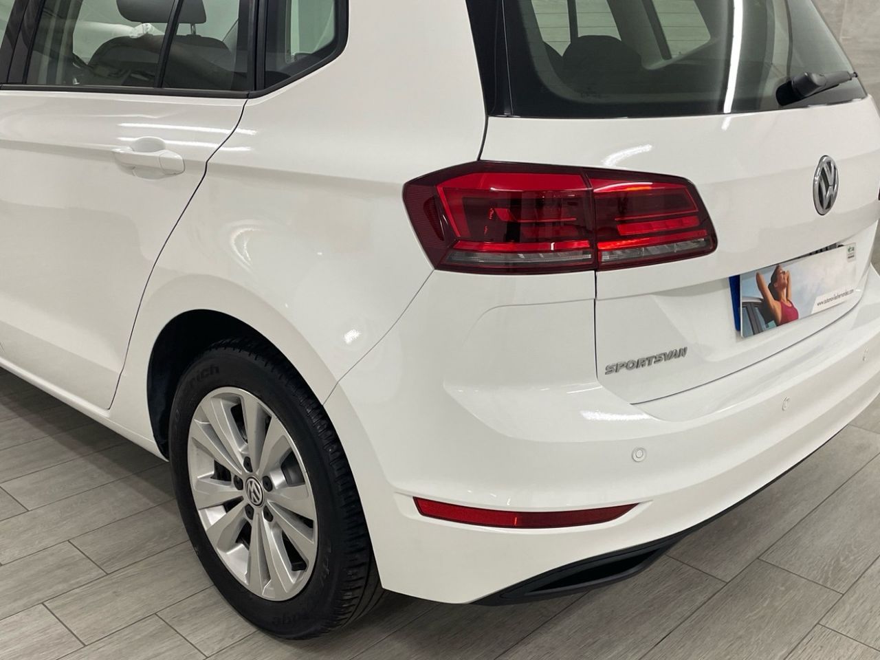 Foto Volkswagen Golf Sportsvan 14