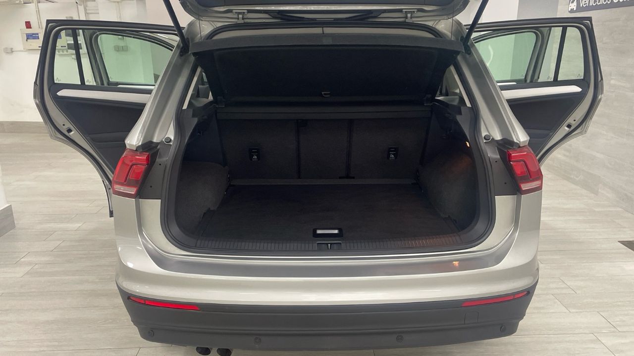 Foto Volkswagen Tiguan 17