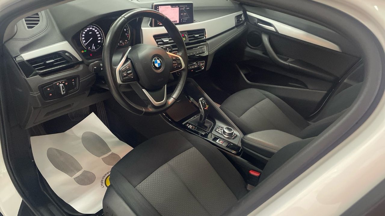 Foto BMW X2 5