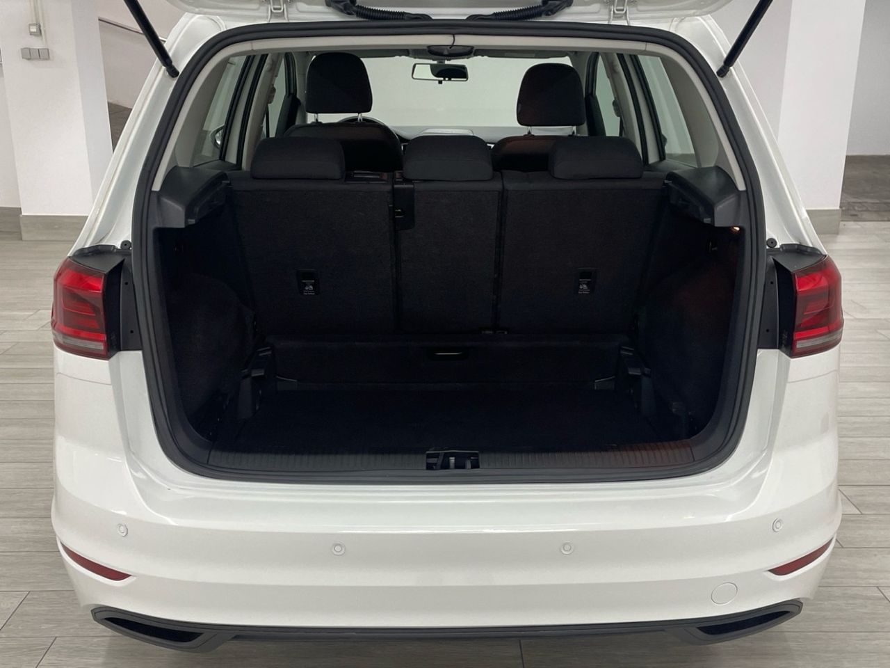 Foto Volkswagen Golf Sportsvan 23