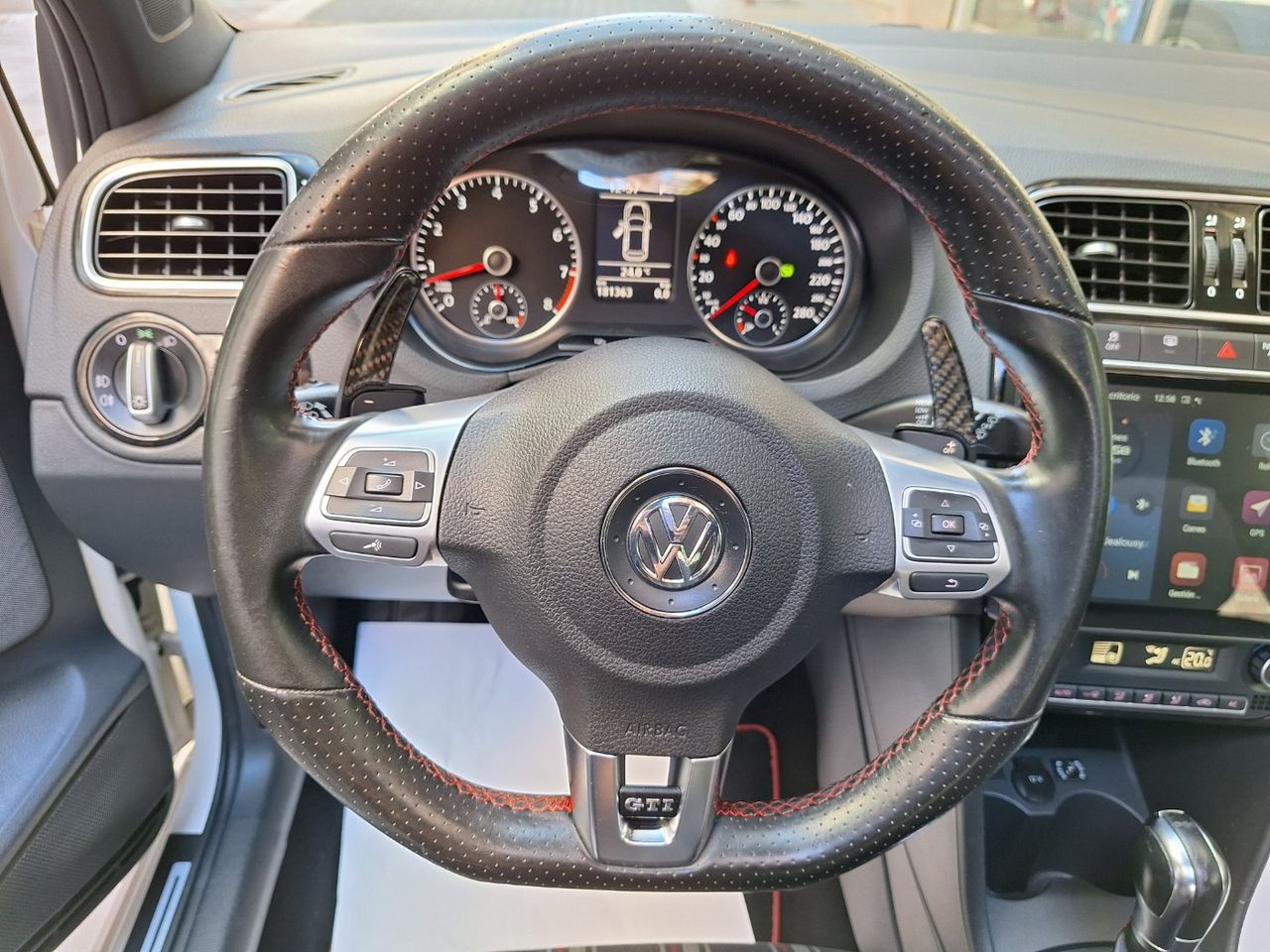 Foto Volkswagen Polo 14