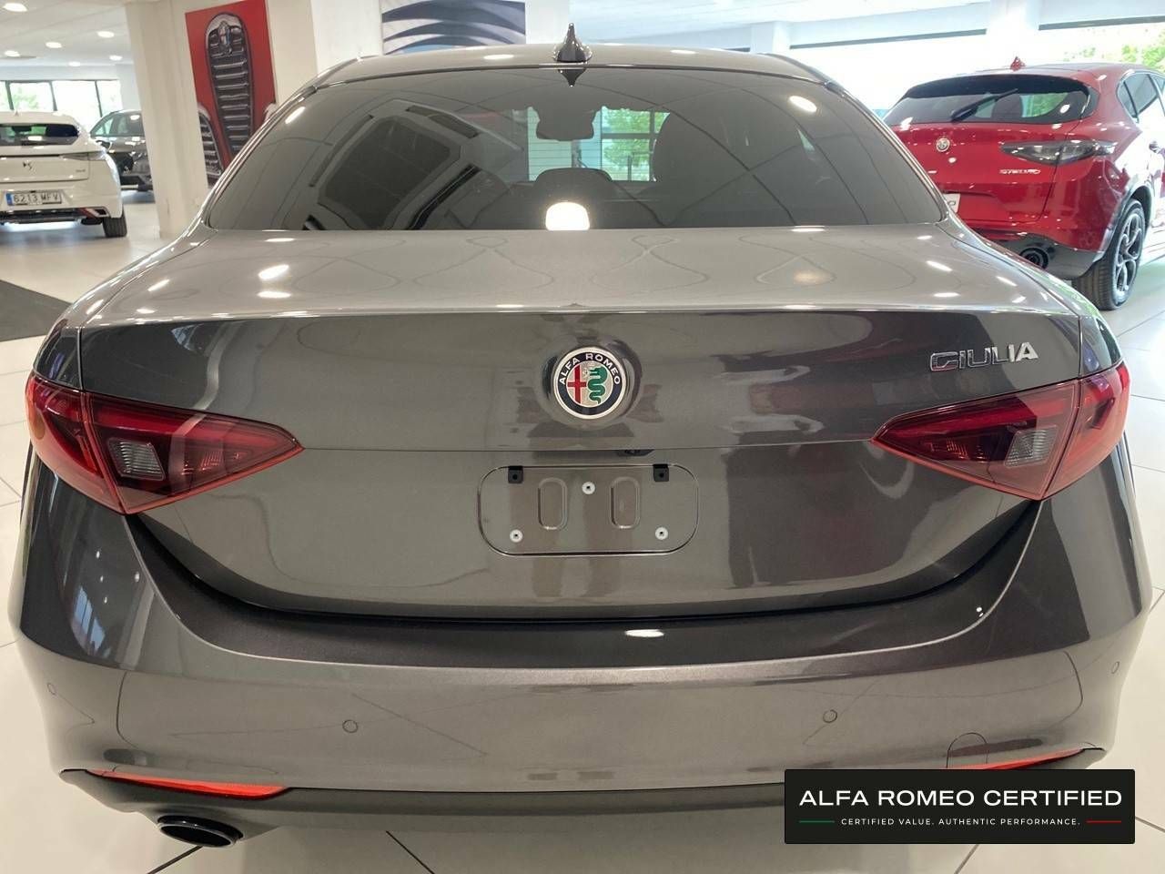 Foto Alfa Romeo Giulia 6