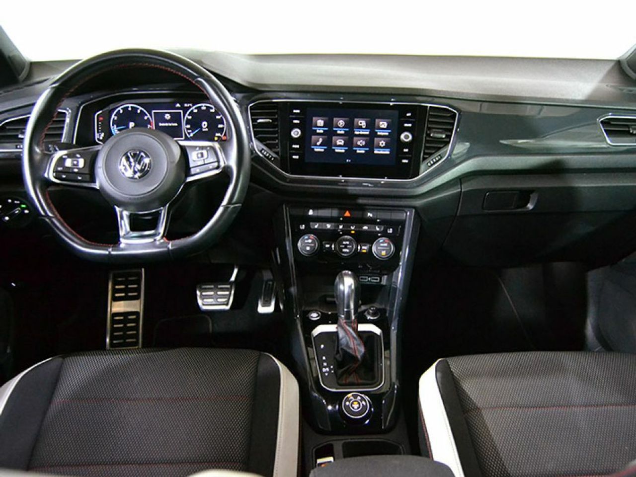 Foto Volkswagen T-Roc 15