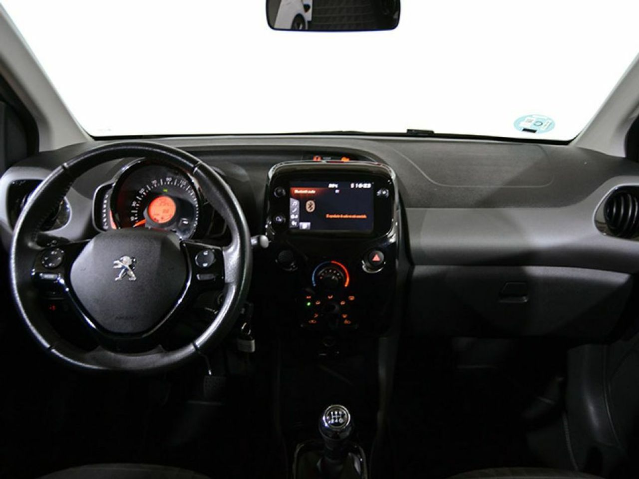 Foto Peugeot 108 14