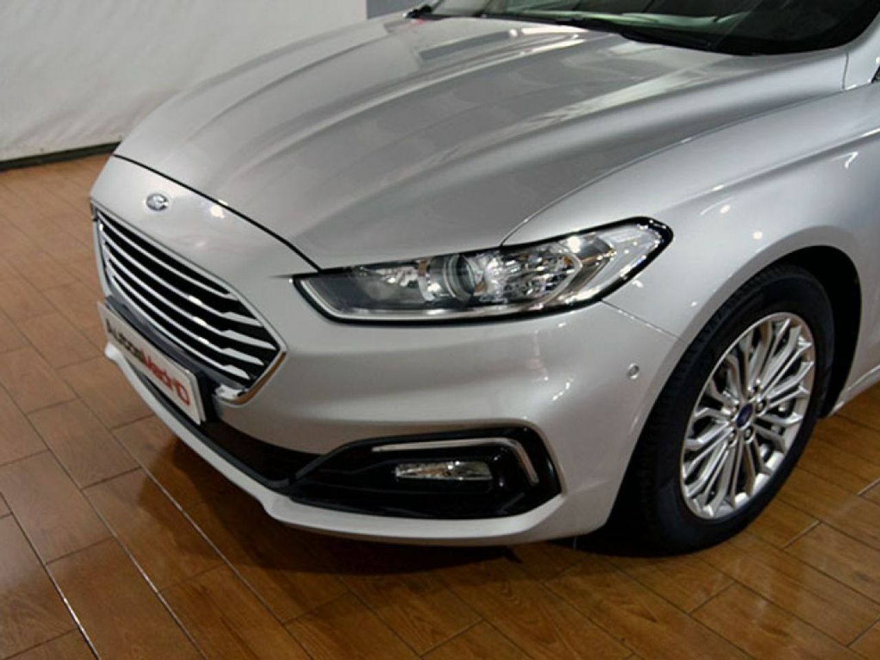 Foto Ford Mondeo 9