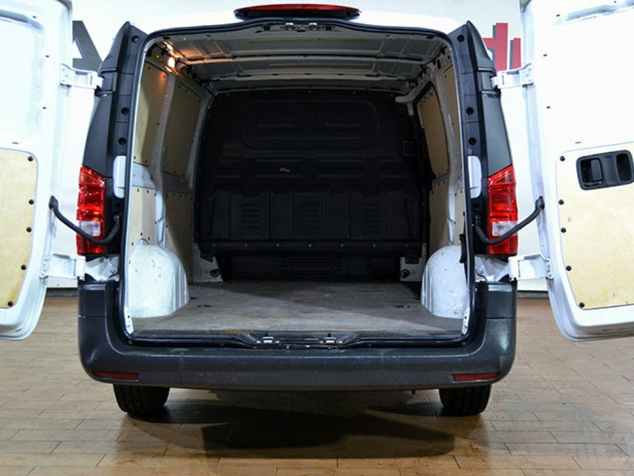 Foto Mercedes-Benz Vito 4