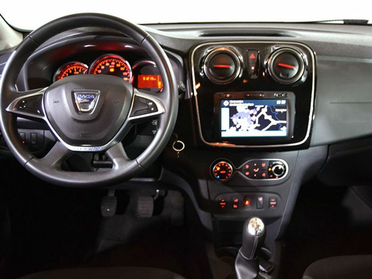 Foto Dacia Sandero 15