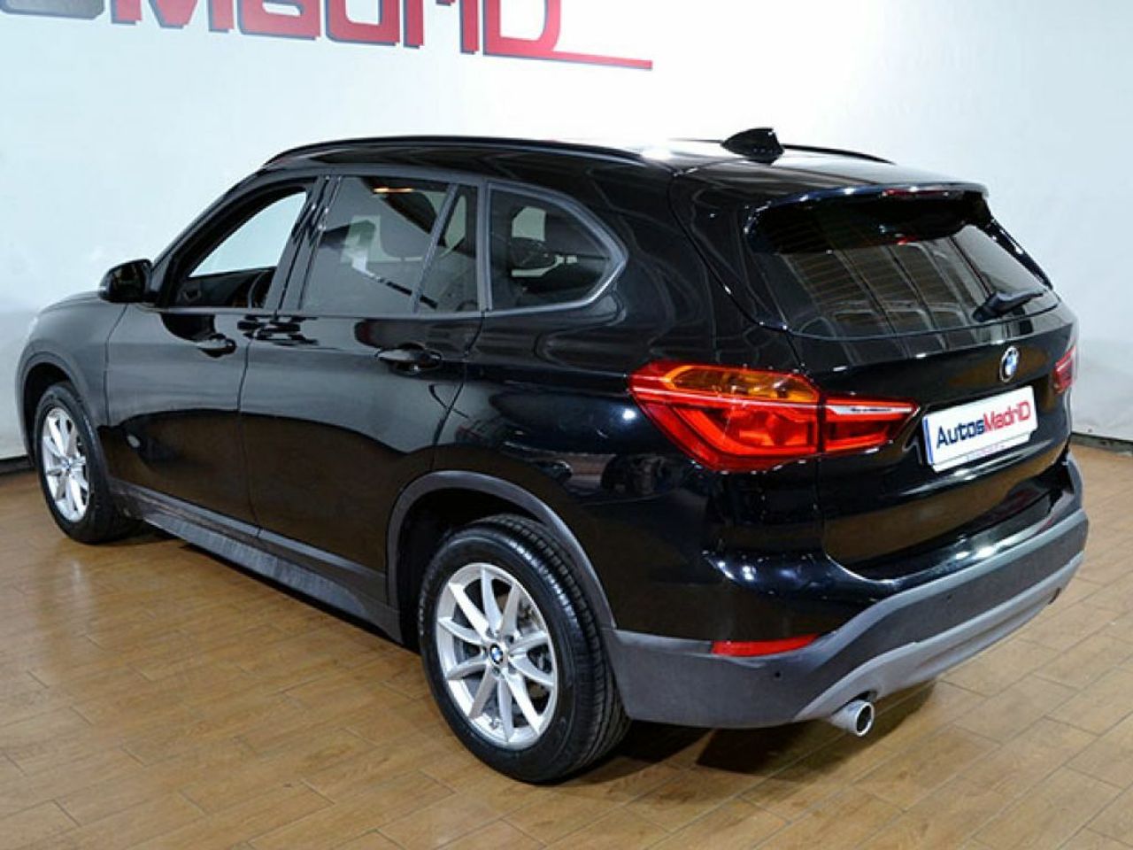 Foto BMW X1 9