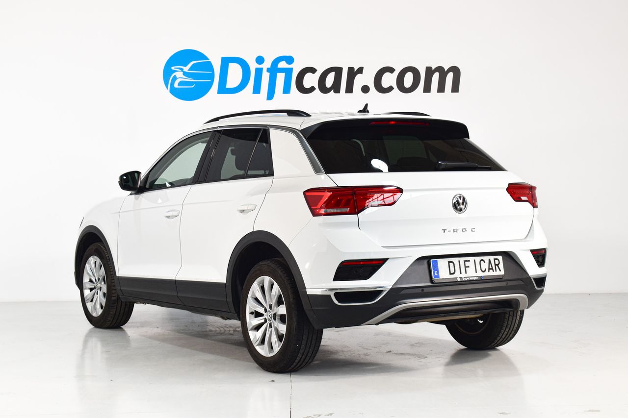 Foto Volkswagen T-Roc 6