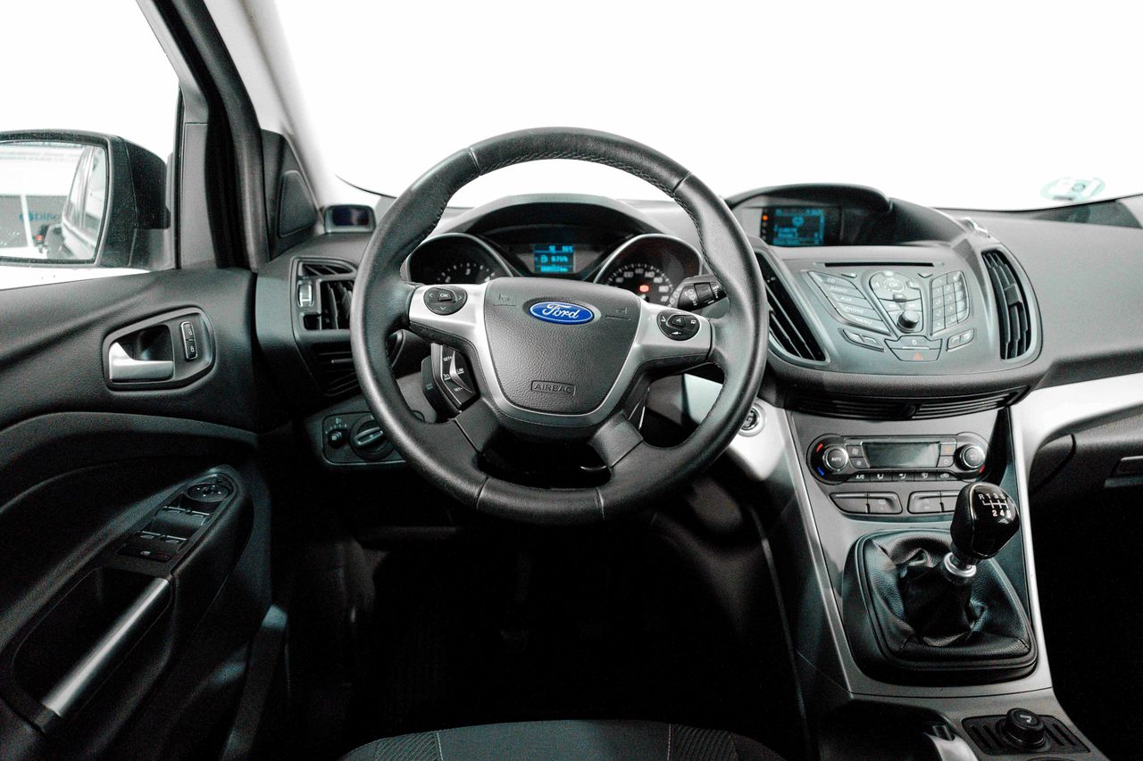 Foto Ford Kuga 8