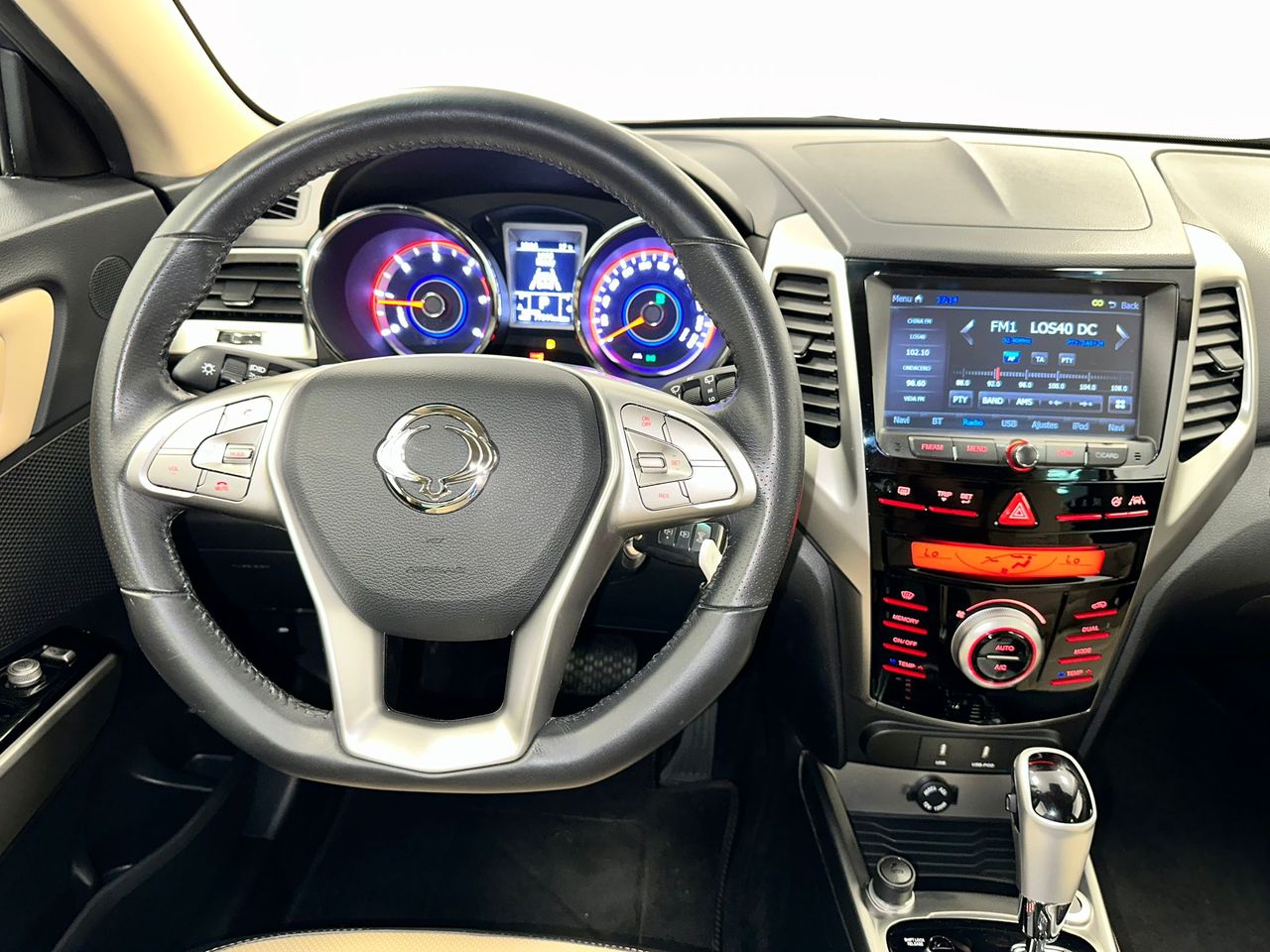 Foto SsangYong Tivoli 18