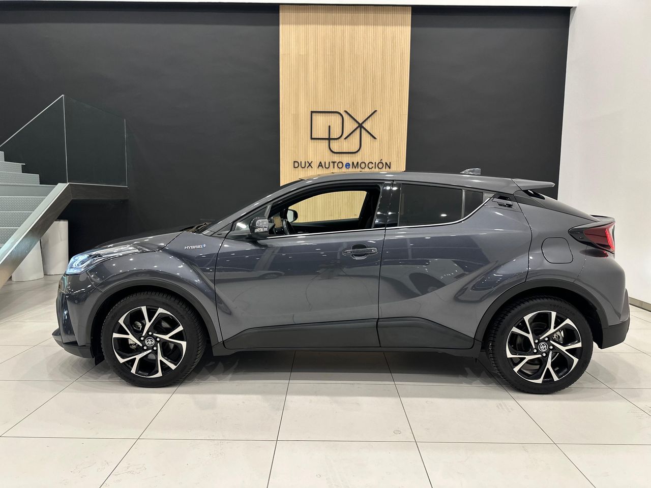 Foto Toyota C-HR 5