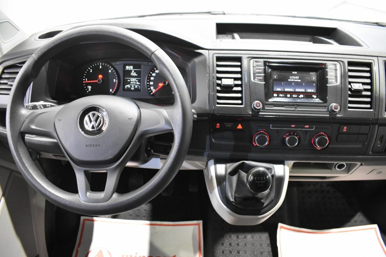 Foto Volkswagen Transporter 9