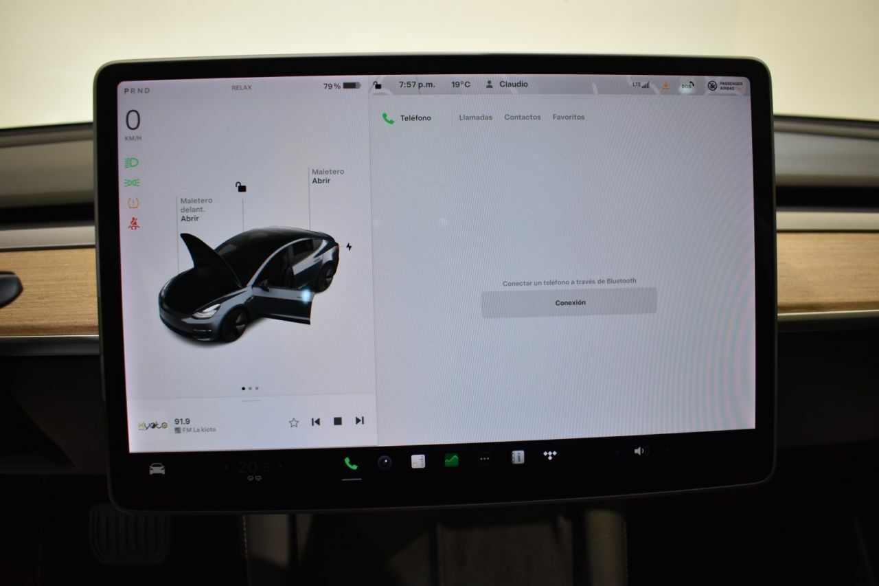 Foto Tesla Model 3 41