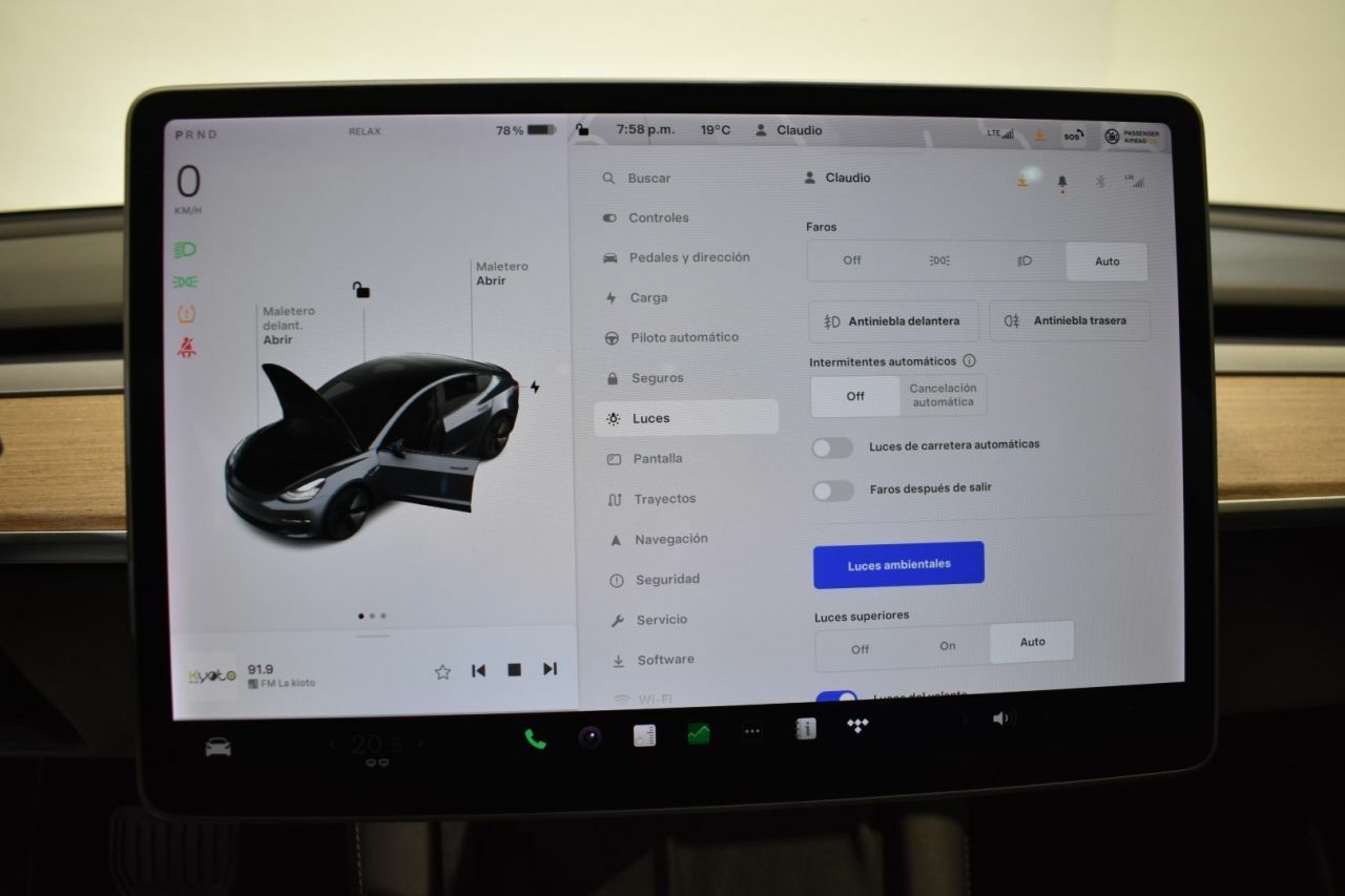 Foto Tesla Model 3 55