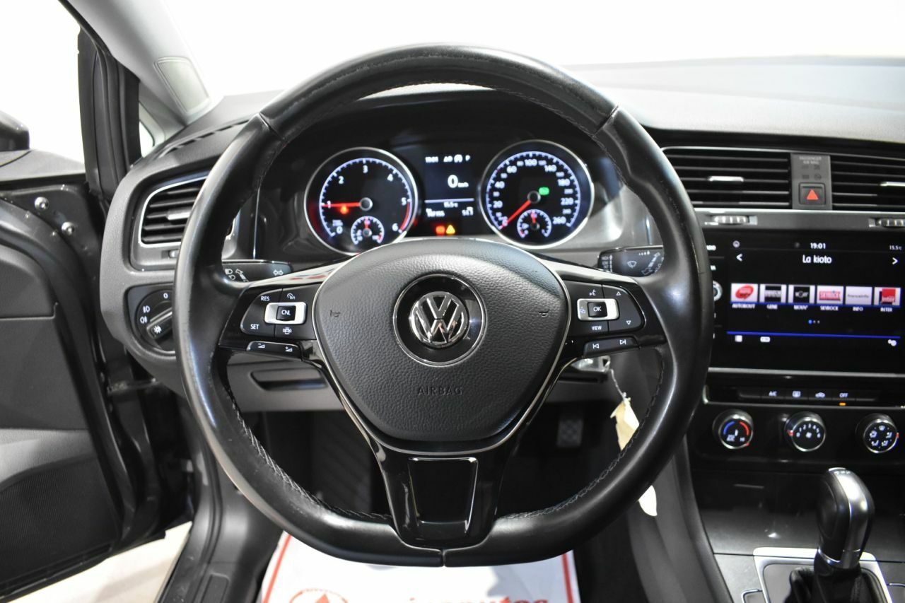 Foto Volkswagen Golf Variant 27