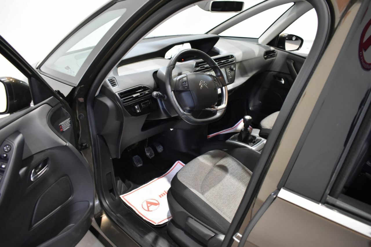 Foto Citroën C4 Picasso 13