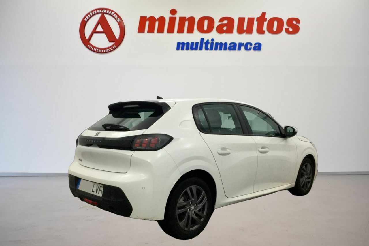 Foto Peugeot 208 3