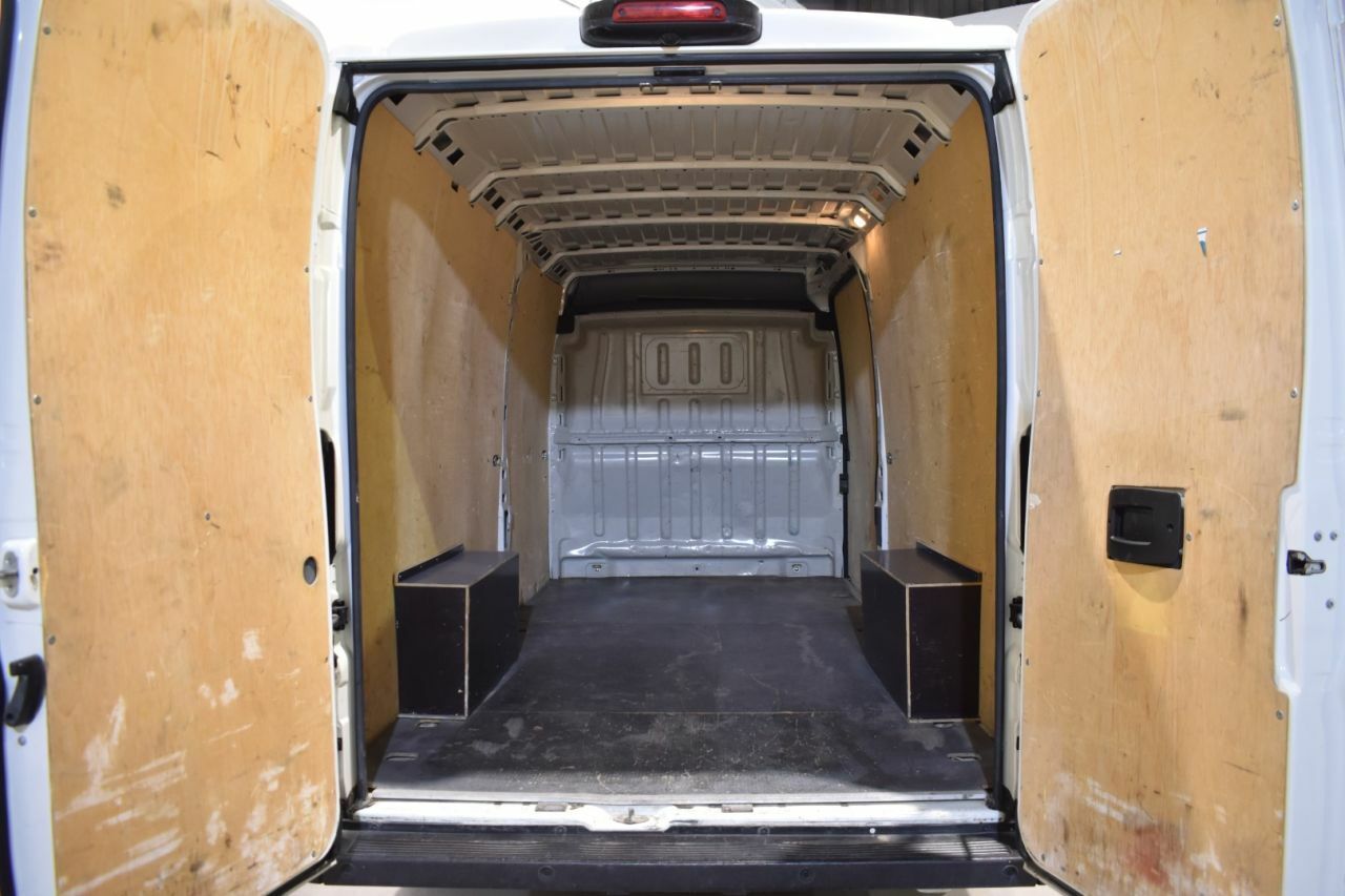 Foto Peugeot Boxer 9