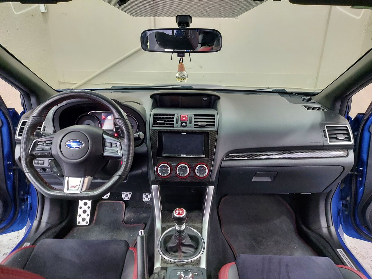 Foto Subaru WRX STI 13