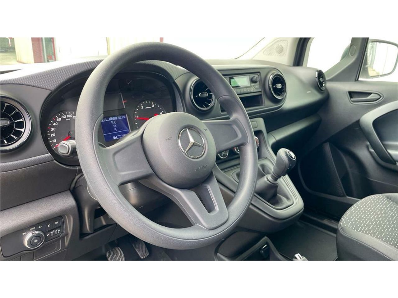 Foto Mercedes-Benz Citan 8