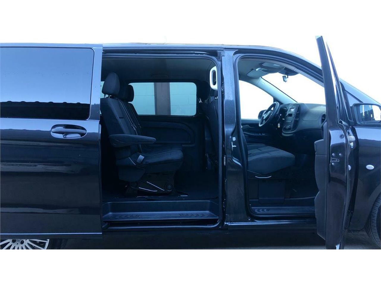 Foto Mercedes-Benz Vito 16