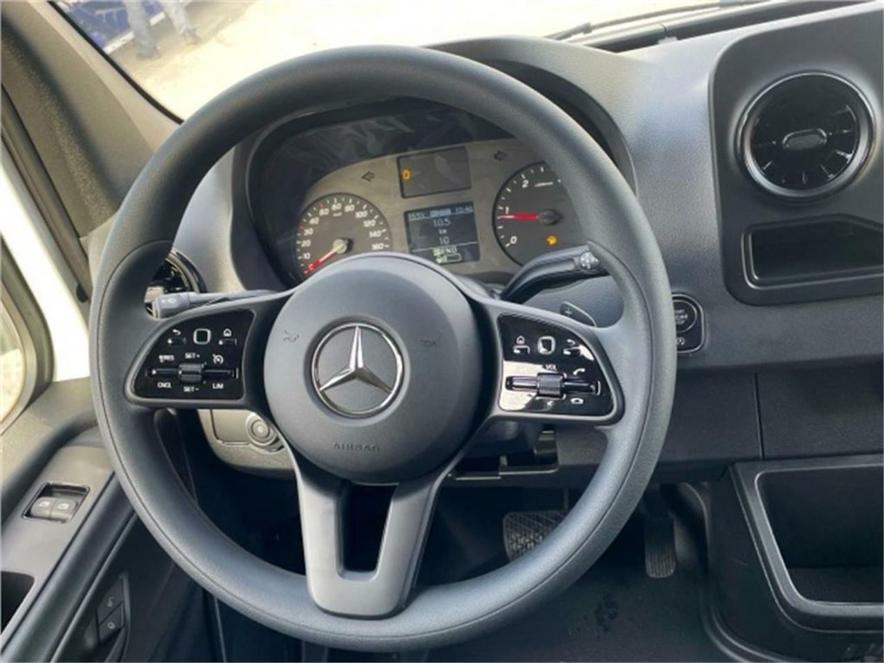 Foto Mercedes-Benz Sprinter 22