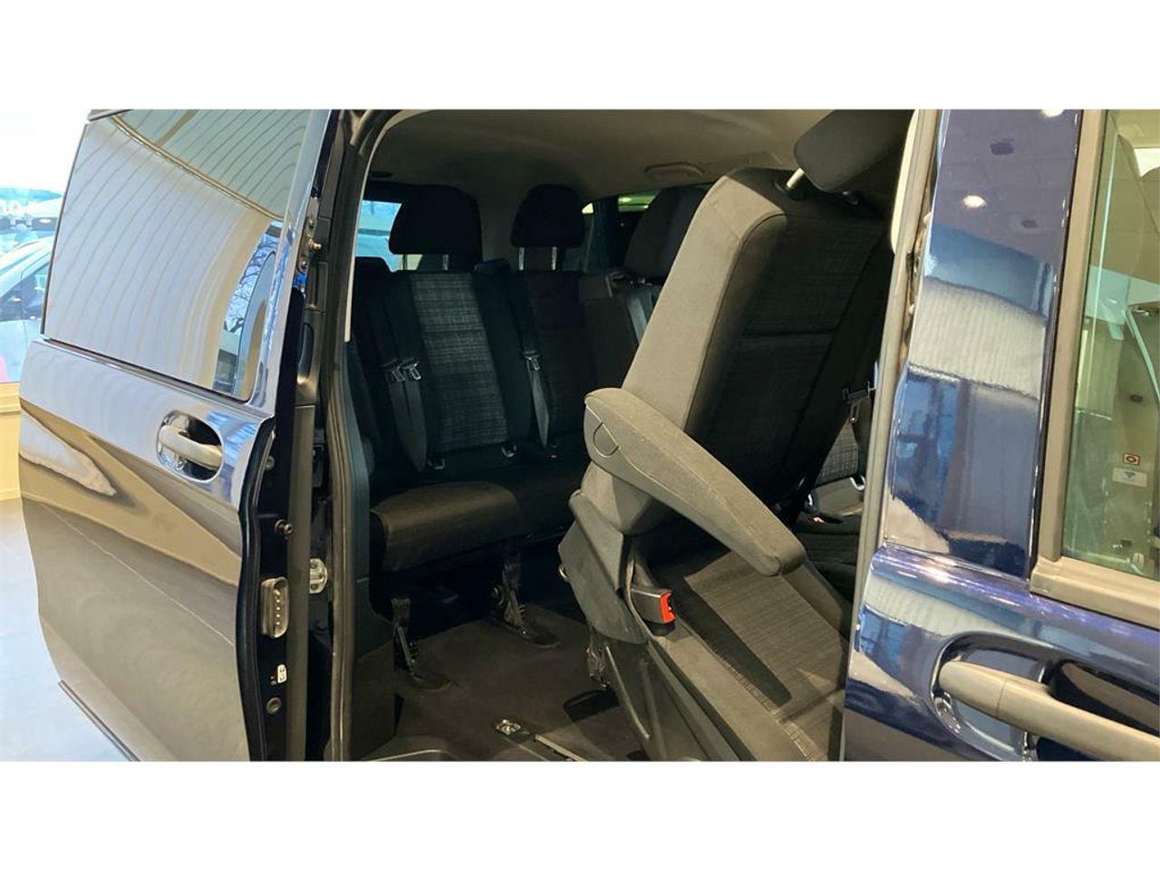 Foto Mercedes-Benz Vito 22