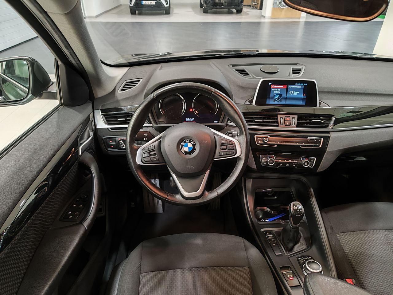 Foto BMW X1 6