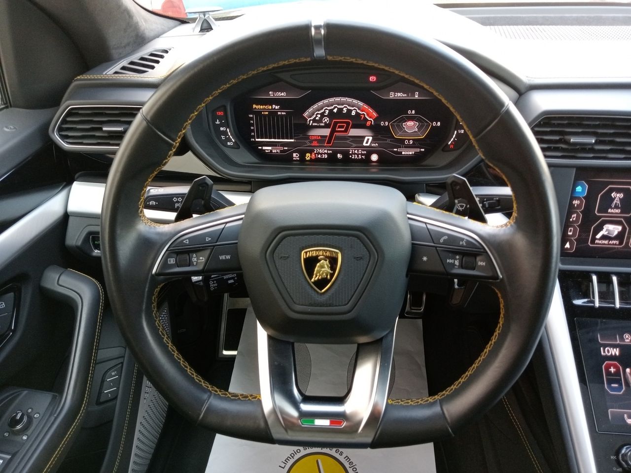 Foto Lamborghini Urus 7