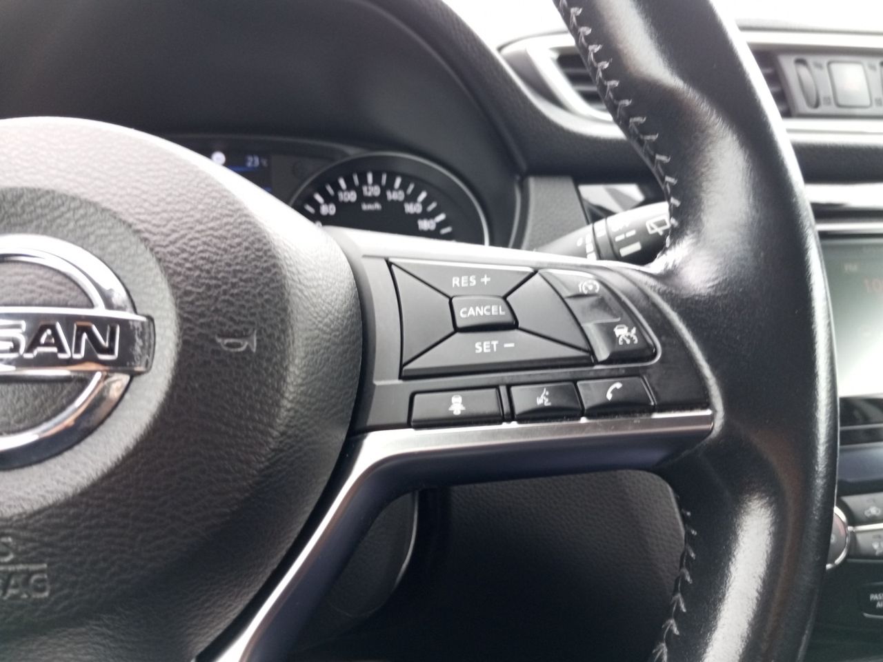 Foto Nissan Qashqai 18