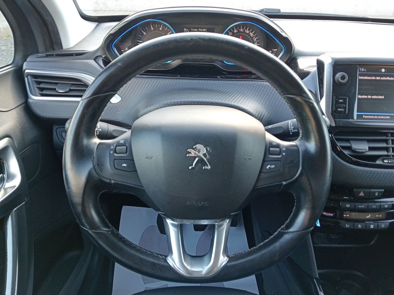 Foto Peugeot 2008 7