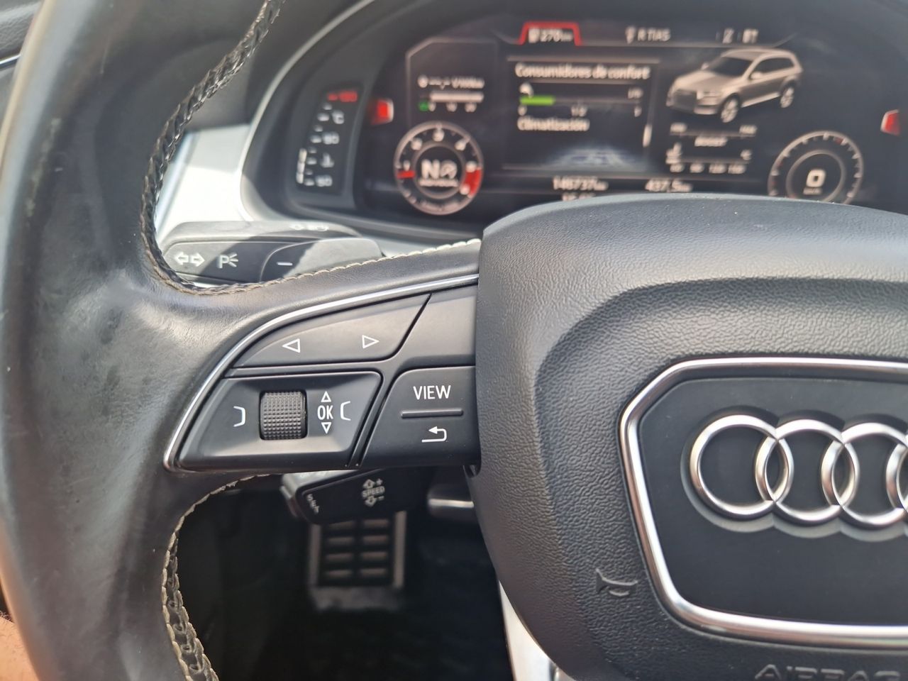 Foto Audi SQ7 17