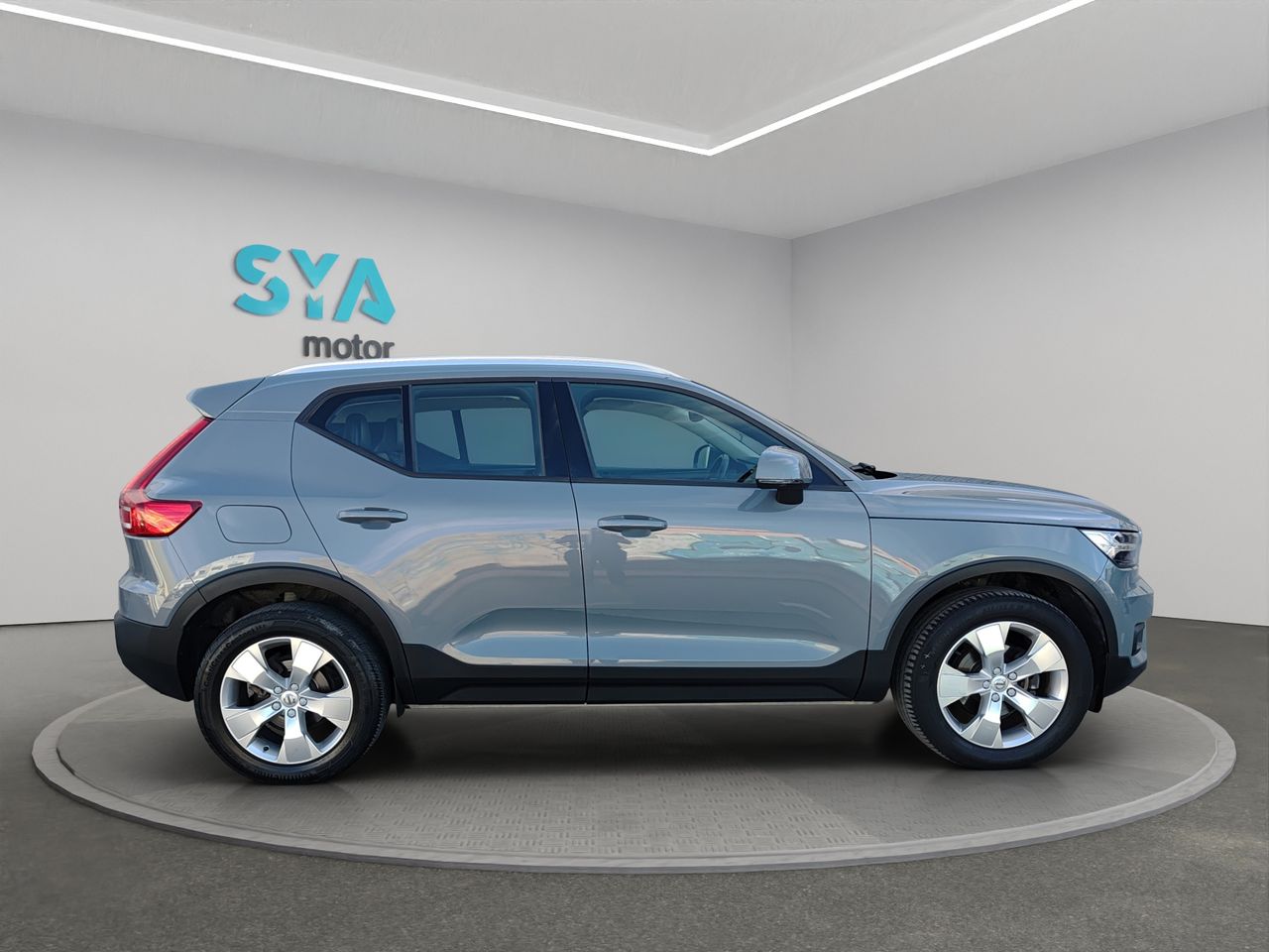 Foto Volvo XC40 14